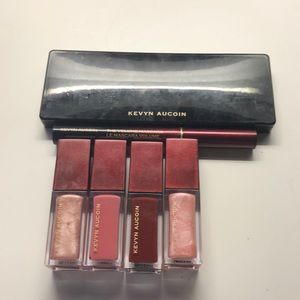 Bunch of palettes